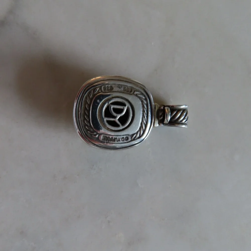 David Yurman Box Chain Necklace with medallion - Picture 10 of 16